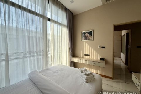 Casa de 3 dormitorios en Pattaya, Tailandia № 170355 - foto 11