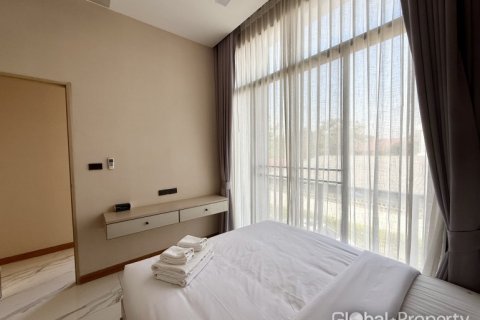 Casa de 3 dormitorios en Pattaya, Tailandia № 170355 - foto 10