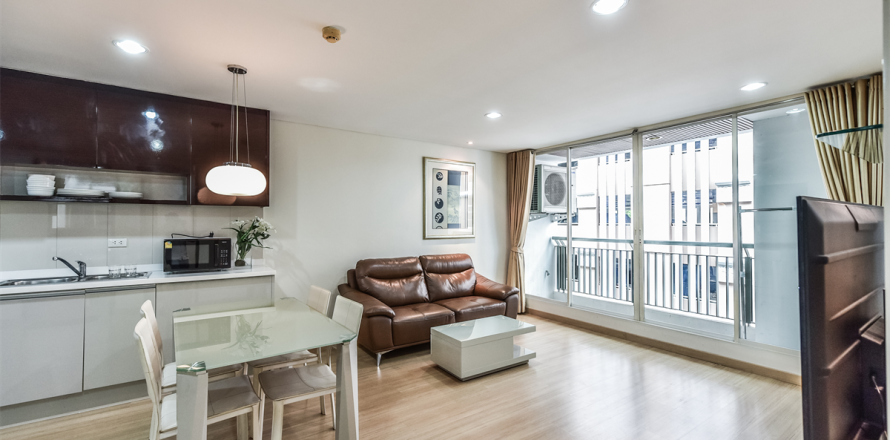 Condominio de 2 dormitorios en Bangkok, Tailandia № 188538
