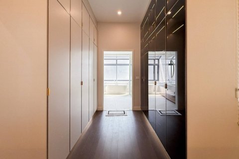 Casa de 4 dormitorios en Bangkok, Tailandia № 180511 - foto 16