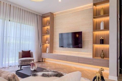 Casa de 4 dormitorios en Bangkok, Tailandia № 180511 - foto 7