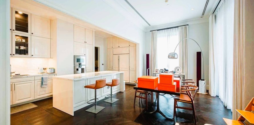 Condominio de 3 dormitorios en Bangkok, Tailandia № 180510