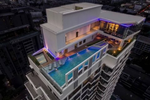 Condominio de 2 dormitorios en Bangkok, Tailandia № 180508 - foto 27