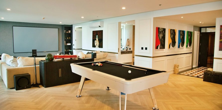 Condominio de 4 dormitorios en Bangkok, Tailandia № 180509