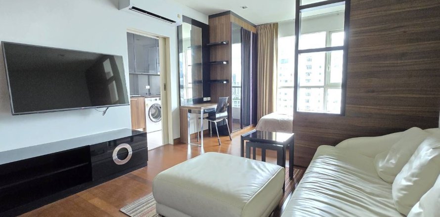 Estudio en el condominio en Watthana, Bangkok, Tailandia № 168844