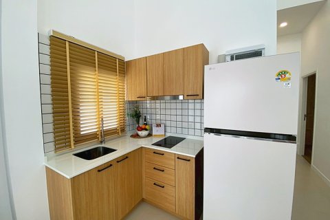 Chalet de 3 dormitorios en Hua Hin, Tailandia № 168276 - foto 16