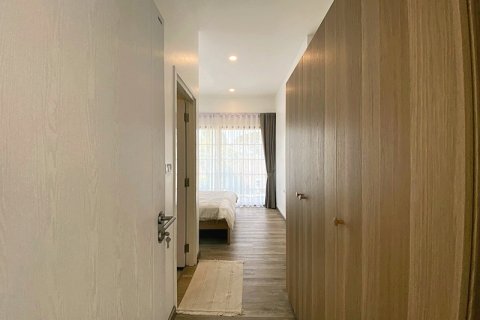 Chalet de 3 dormitorios en Hua Hin, Tailandia № 168276 - foto 17