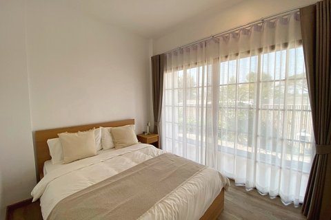 Chalet de 3 dormitorios en Hua Hin, Tailandia № 168276 - foto 18