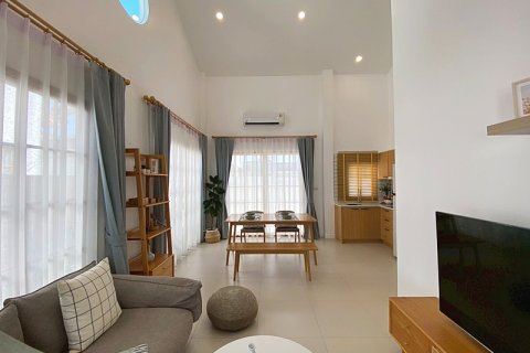Chalet de 3 dormitorios en Hua Hin, Tailandia № 168276 - foto 9