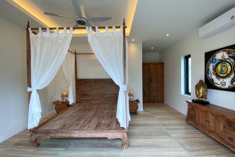 Chalet de 4 dormitorios en Hua Hin, Tailandia № 168308 - foto 21