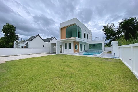 Villa in Hua Hin, Thailand 3 Schlafzimmer № 168309 - Foto 2