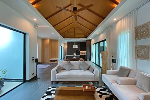 Chalet de 3 dormitorios en Hua Hin, Tailandia № 168310 - foto 14