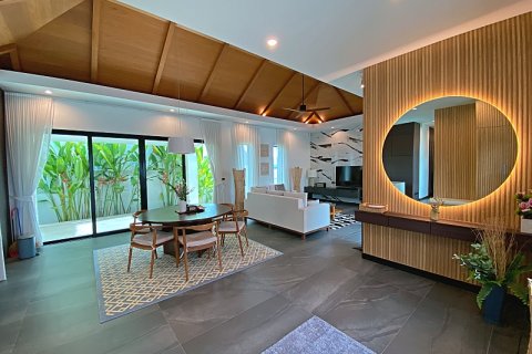 Chalet de 3 dormitorios en Hua Hin, Tailandia № 168310 - foto 11