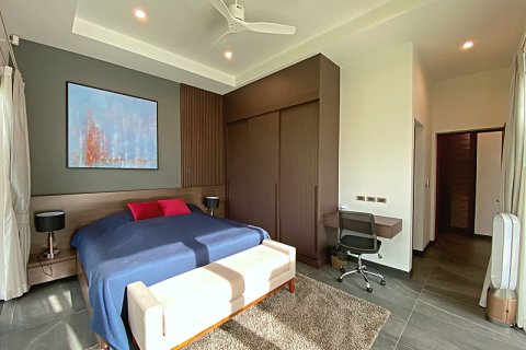 Chalet de 3 dormitorios en Hua Hin, Tailandia № 168310 - foto 27