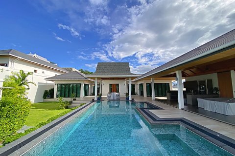Villa à Hua Hin, Thaïlande 3 chambres № 168310