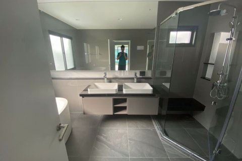 Haus in Bang Kapi, Bangkok, Thailand 4 Schlafzimmer № 63333 - Foto 11