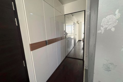 Condominio de 2 dormitorios en Ratchathewi, Bangkok, Tailandia № 63334 - foto 6