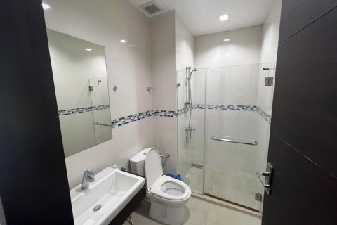 Condominio de 2 dormitorios en Ratchathewi, Bangkok, Tailandia № 63334 - foto 7