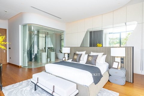 Villa in Bang Tao, Thailand 4 Schlafzimmer № 179593 - Foto 3