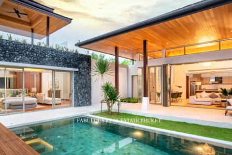 วิลล่าในบางเทา, ประเทศไทย 4 ห้องนอน № 179591