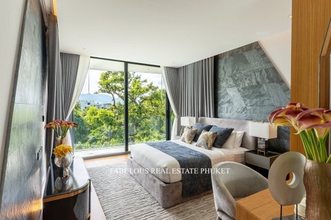 Chalet de 4 dormitorios en Bang Tao, Tailandia № 179594