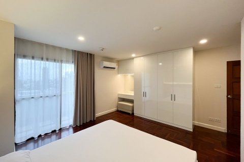 Eigentumswohnung in Bangkok, Thailand, 3 Schlafzimmer  № 143329 - Foto 9
