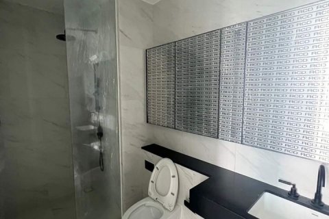 Condominio de 1 dormitorio en Yan Nawa, Bangkok, Tailandia № 143265 - foto 5