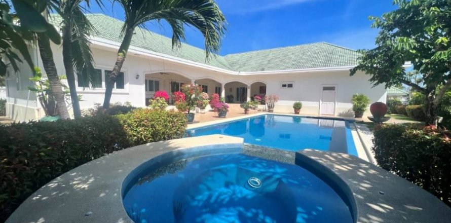 Chalet de 4 dormitorios en Hua Hin, Tailandia № 116903
