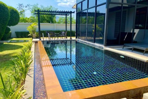 Chalet de 3 dormitorios en Phuket, Tailandia № 116907 - foto 3