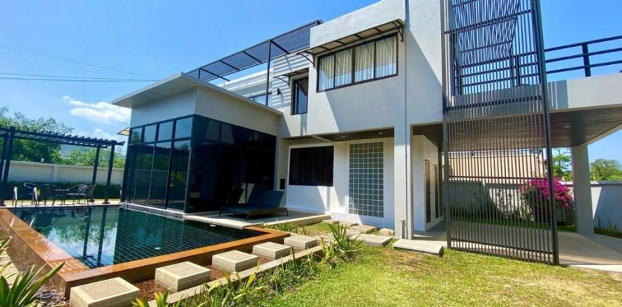 Chalet de 3 dormitorios en Phuket, Tailandia № 116907