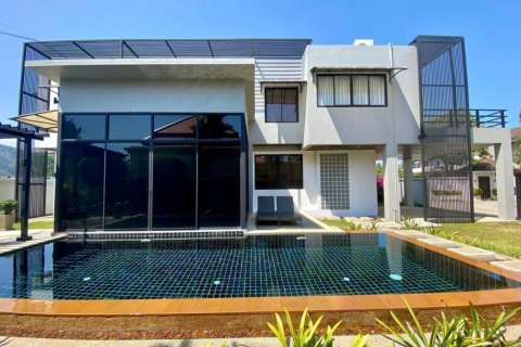 Chalet de 3 dormitorios en Phuket, Tailandia № 116907 - foto 2