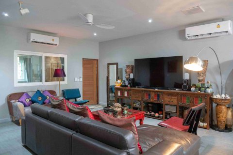 Casa de 2 dormitorios en Phuket, Tailandia № 167992 - foto 17
