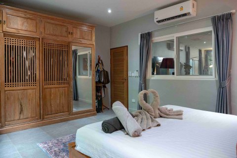 Casa de 2 dormitorios en Phuket, Tailandia № 167992 - foto 25