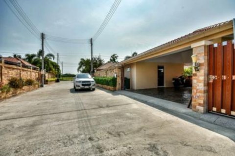 Chalet de 4 dormitorios en Hua Hin, Tailandia № 202835 - foto 5