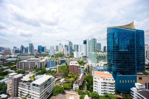 Condominio de 2 dormitorios en Bangkok, Tailandia № 180597 - foto 7