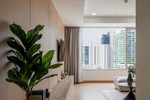Condominio de 2 dormitorios en Bangkok, Tailandia № 180597 - foto 16