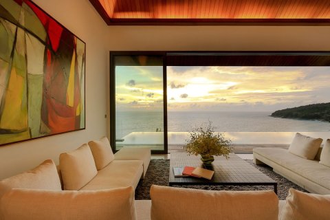 Casa de 5 dormitorios en Phuket, Tailandia № 180598 - foto 11