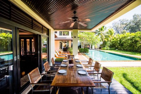 Chalet de 6 dormitorios en Layan Beach, Tailandia № 134022 - foto 7