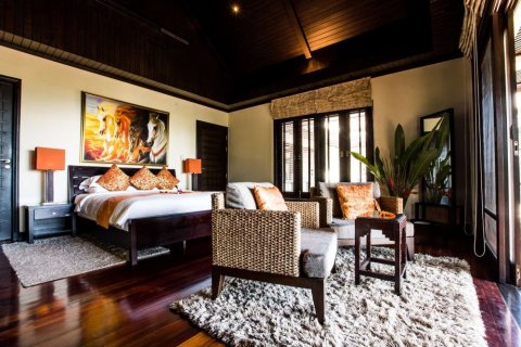 Chalet de 6 dormitorios en Layan Beach, Tailandia № 134022 - foto 15