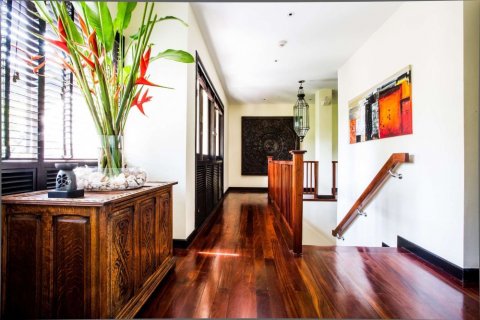 Chalet de 6 dormitorios en Layan Beach, Tailandia № 134022 - foto 24