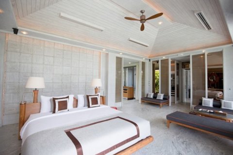 Casa de 5 dormitorios en Phang Nga, Tailandia № 180604 - foto 18