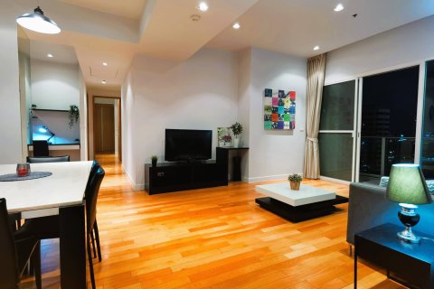 Condominio de 2 dormitorios en Bangkok, Tailandia № 180608 - foto 28