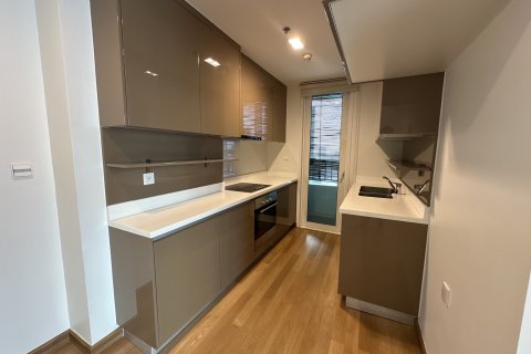 Condo à Khlong Toei, Bangkok, Thaïlande, 3 chambres  № 161709 - photo 7