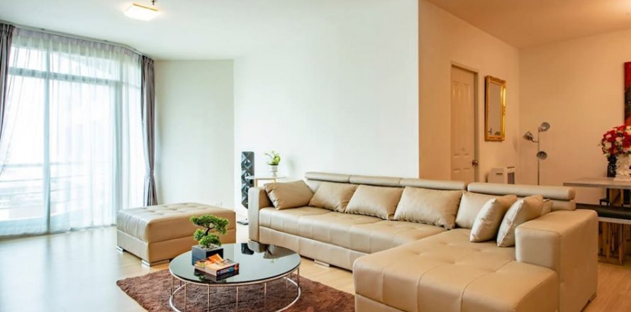 Condo in Bangkok, Thailand, 2 bedrooms  № 66763
