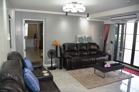 Condominio de 3 dormitorios en Bangkok, Tailandia № 66764 - foto 7