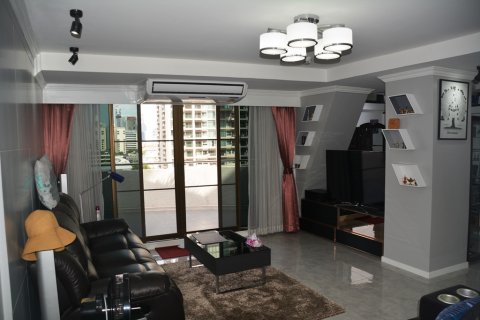 Condominio de 3 dormitorios en Bangkok, Tailandia № 66764 - foto 5
