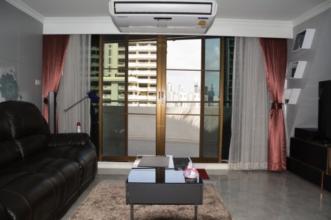 Condominio de 3 dormitorios en Bangkok, Tailandia № 66764 - foto 4