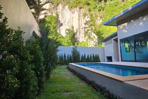 Villa in Krabi, Thailand 2 Schlafzimmer № 146915 - Foto 1