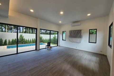Villa in Krabi, Thailand 2 Schlafzimmer № 146915 - Foto 3