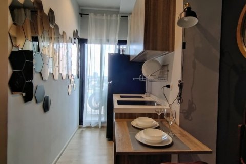 Estudio en el condominio en Bangkok, Tailandia № 169418 - foto 14